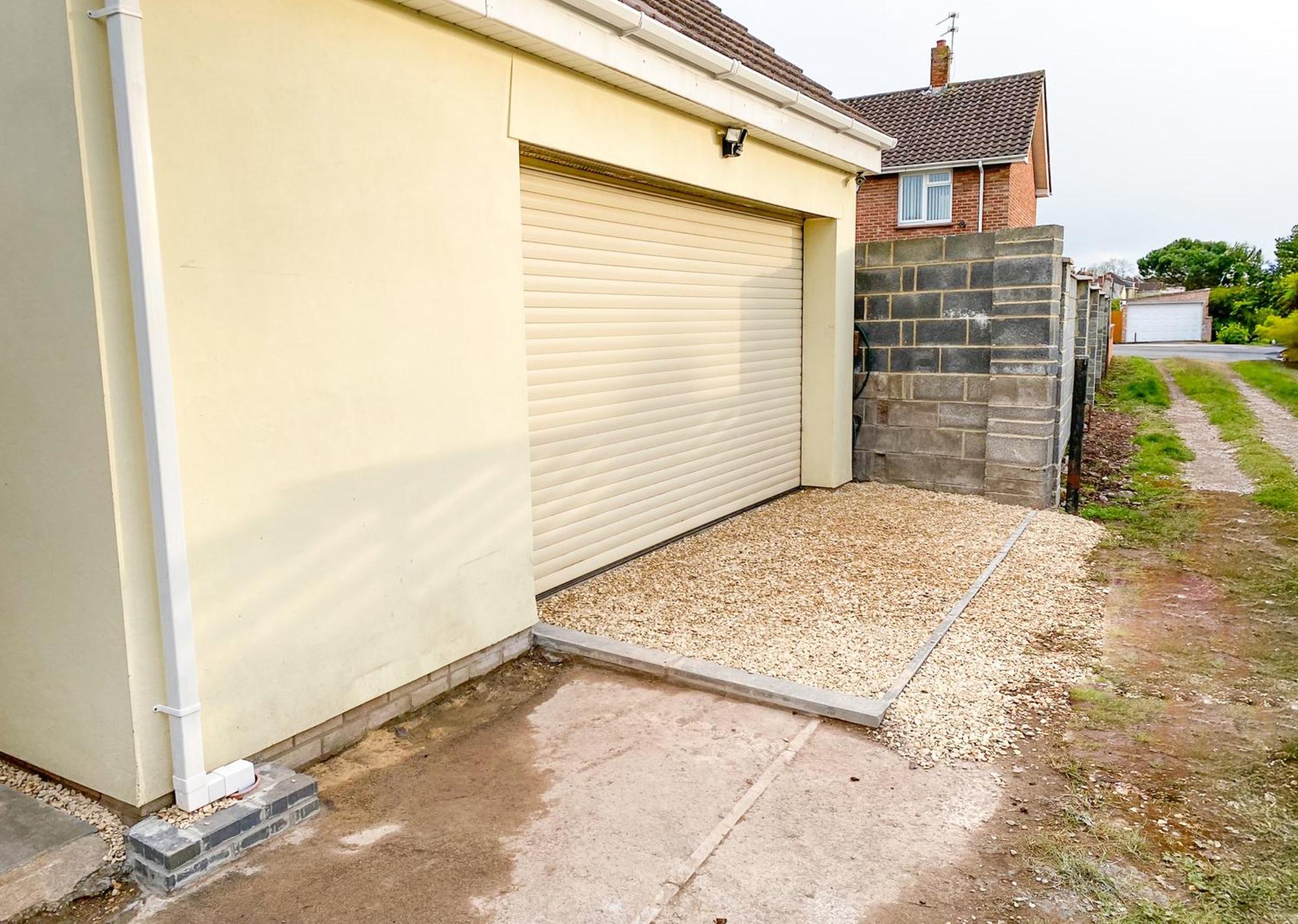 Apartment Glades Lovely Self Contained Apartment-studio In Super South West Location By Staystaycations *